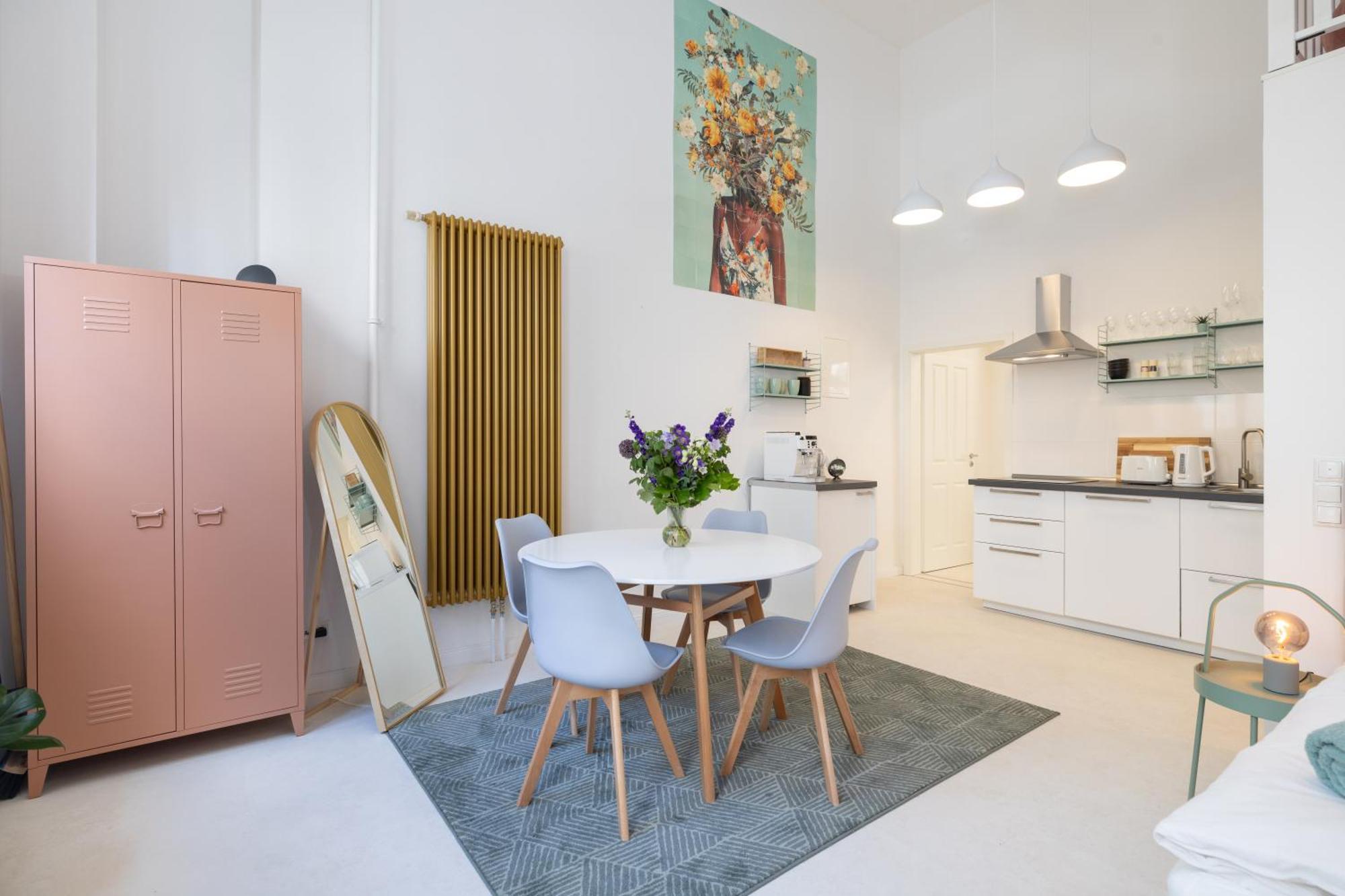 Appartement Great 2-room Loft With 2 Bathrooms And 2 Kitchen *